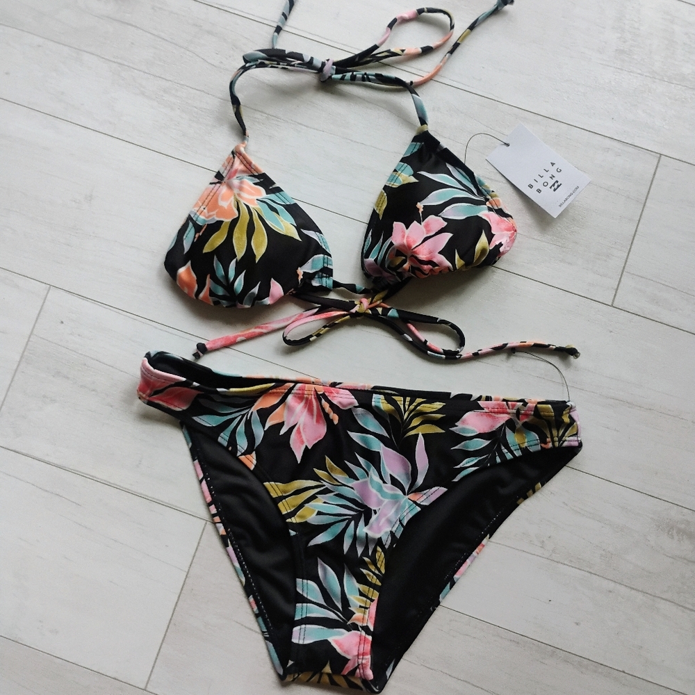 BILLABONG NEW Beach Babe Triangle Bikini Set